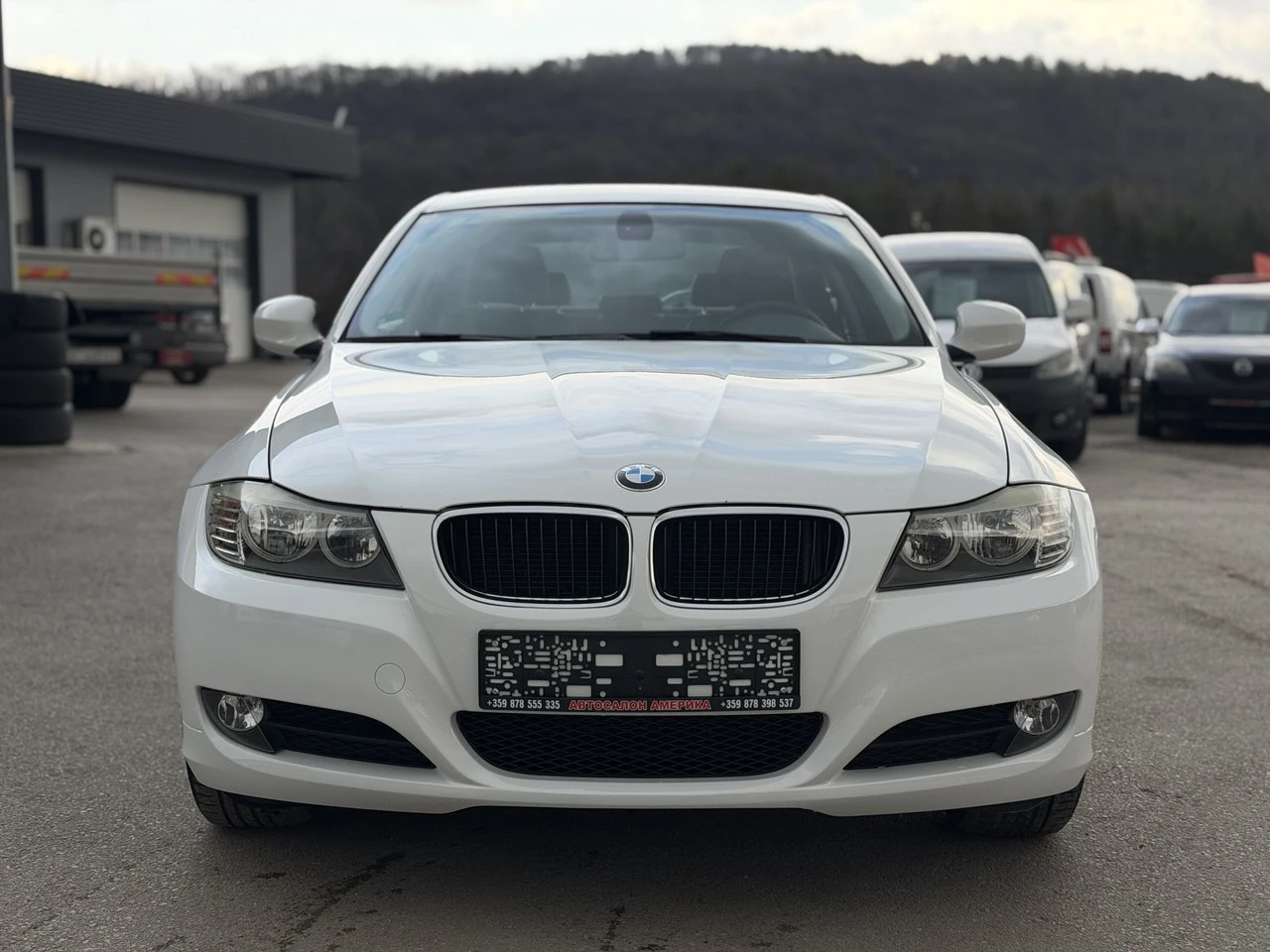 BMW 318 i E90 FACELIFT NAVI - изображение 2