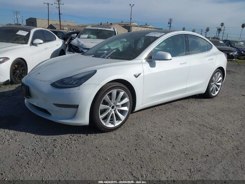 Tesla Model 3 Long Range/Mid Range | Mobile.bg � ����������� 2
