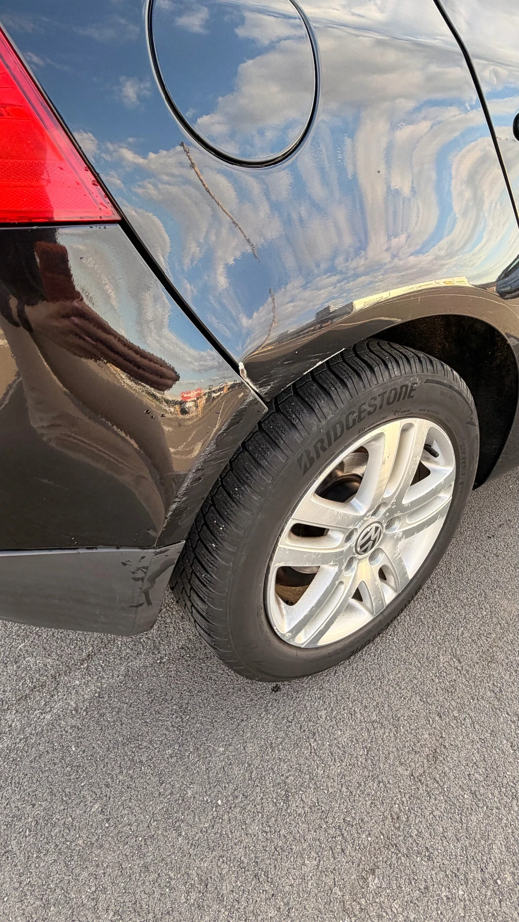 VW Golf 1.9 TDI, снимка 5 - Автомобили и джипове - 54296579