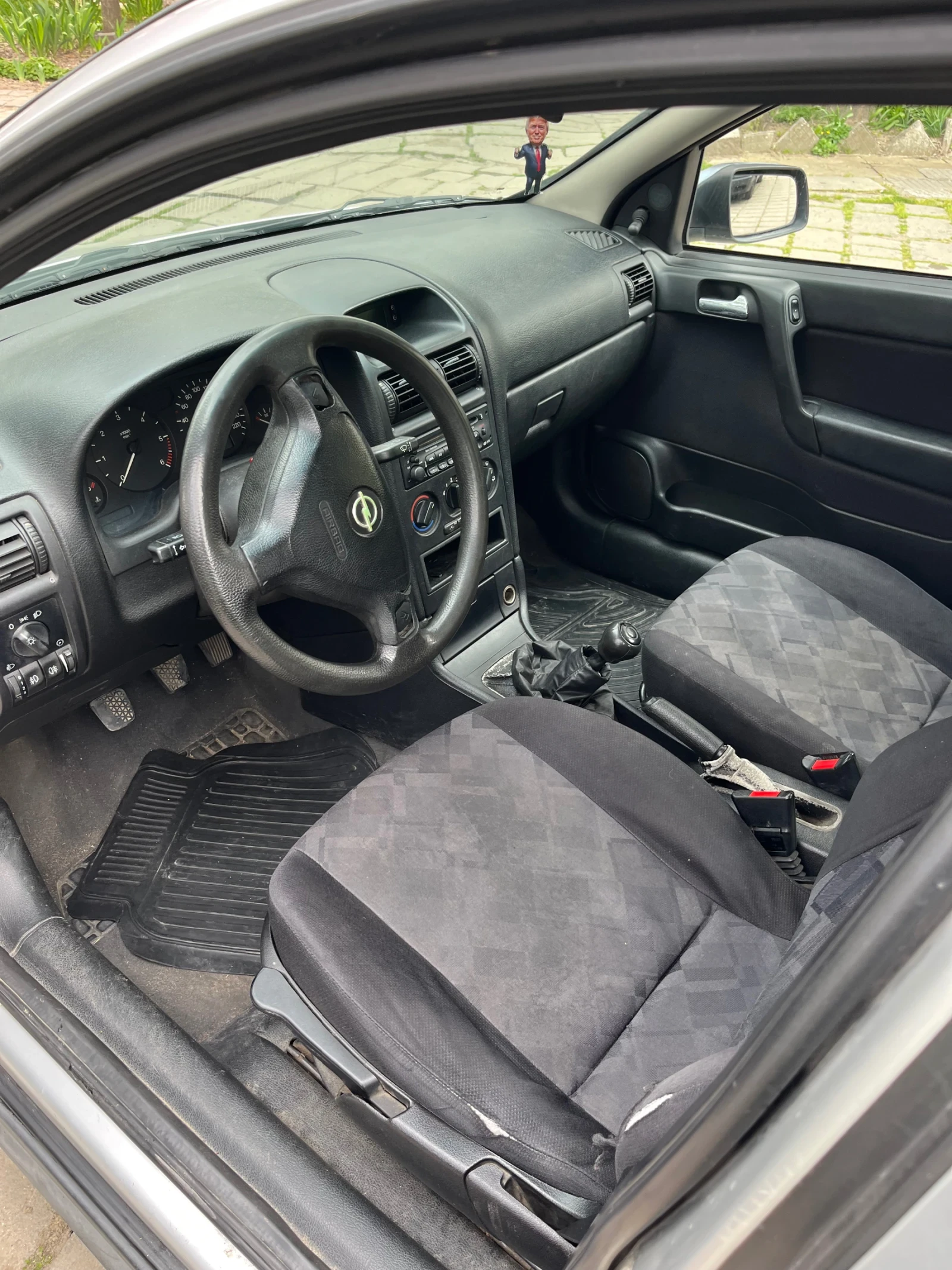 Opel Astra, снимка 8 - Автомобили и джипове - 54311499