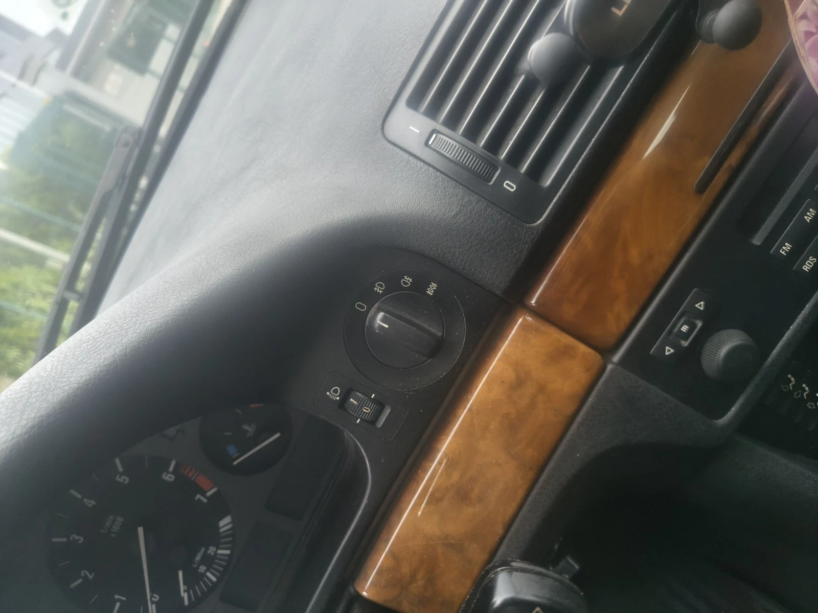 BMW 523 i, снимка 15 - Автомобили и джипове - 54486003
