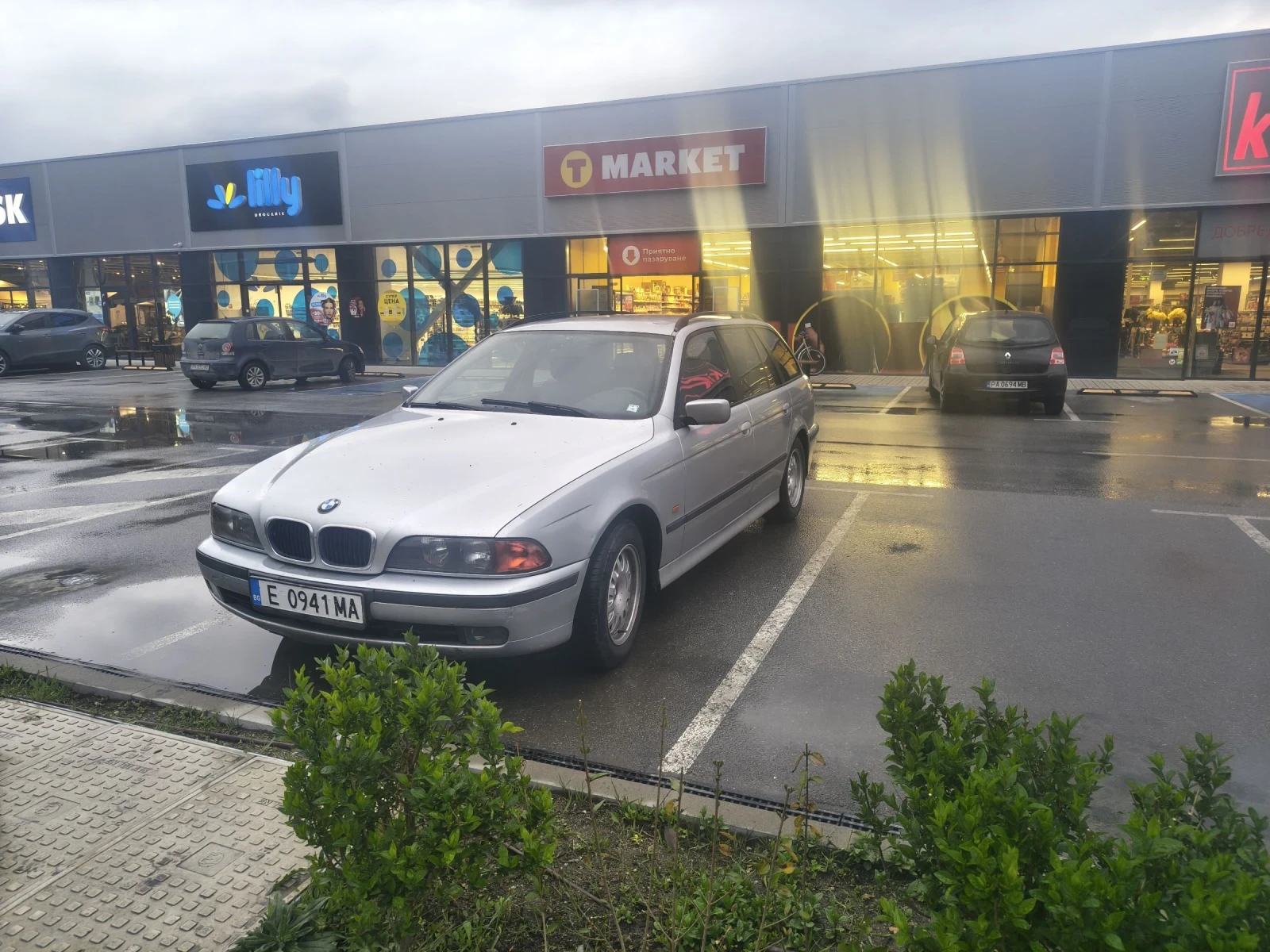 BMW 523 i