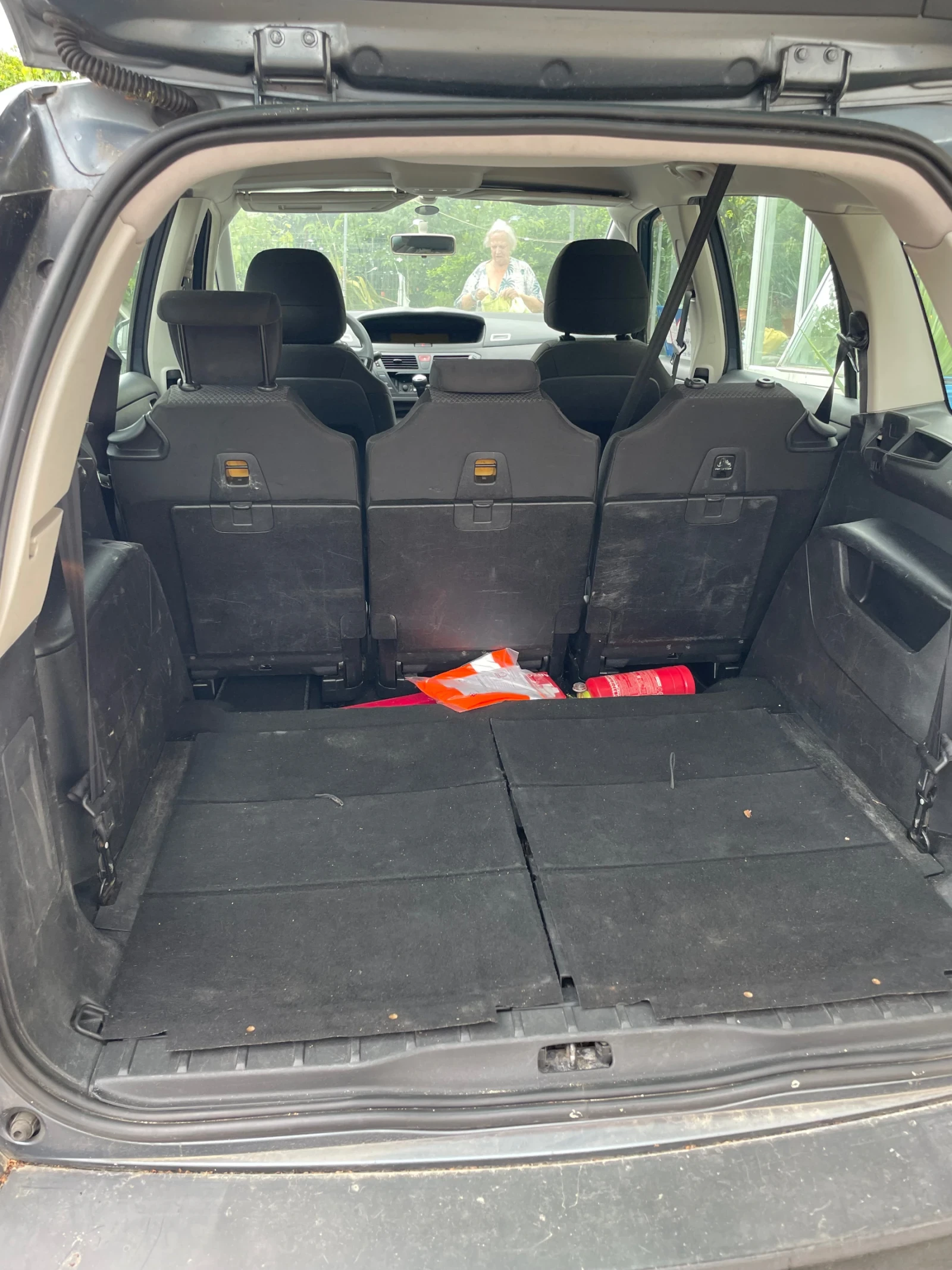 Citroen Grand C4 Picasso, снимка 7 - Автомобили и джипове - 54726926