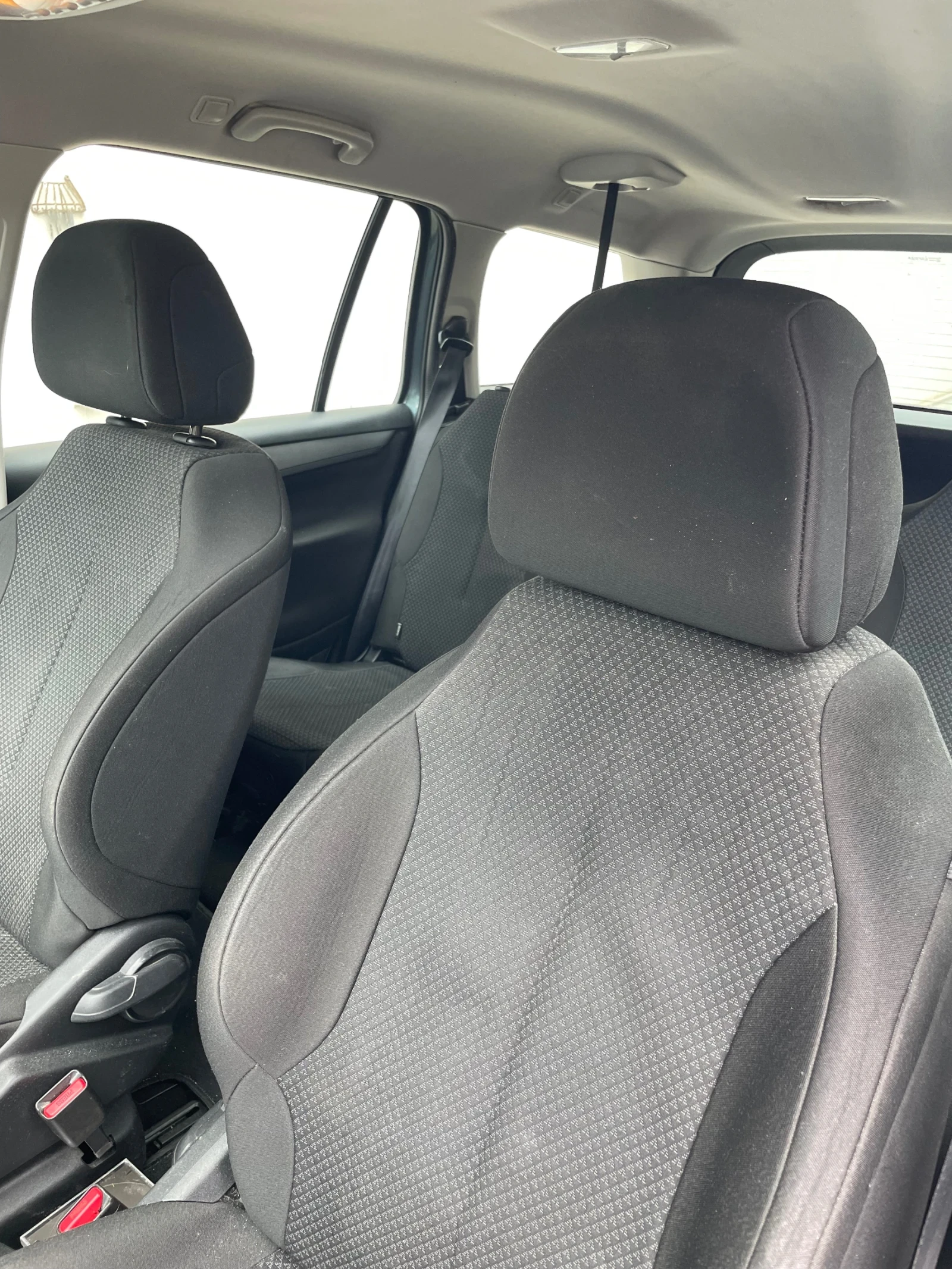 Citroen Grand C4 Picasso, снимка 8 - Автомобили и джипове - 54726926