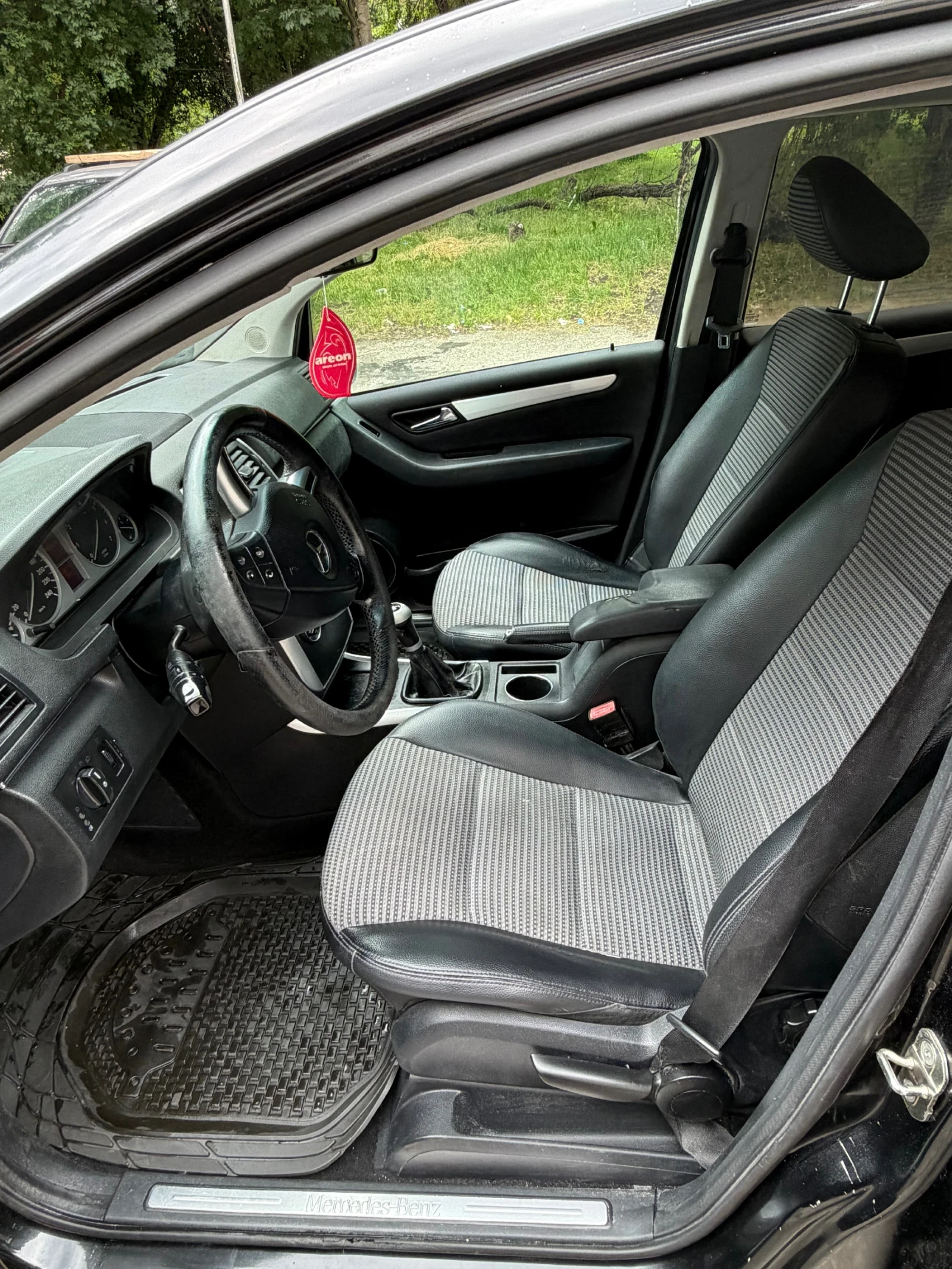 Mercedes-Benz B 170, снимка 7 - Автомобили и джипове - 54727217