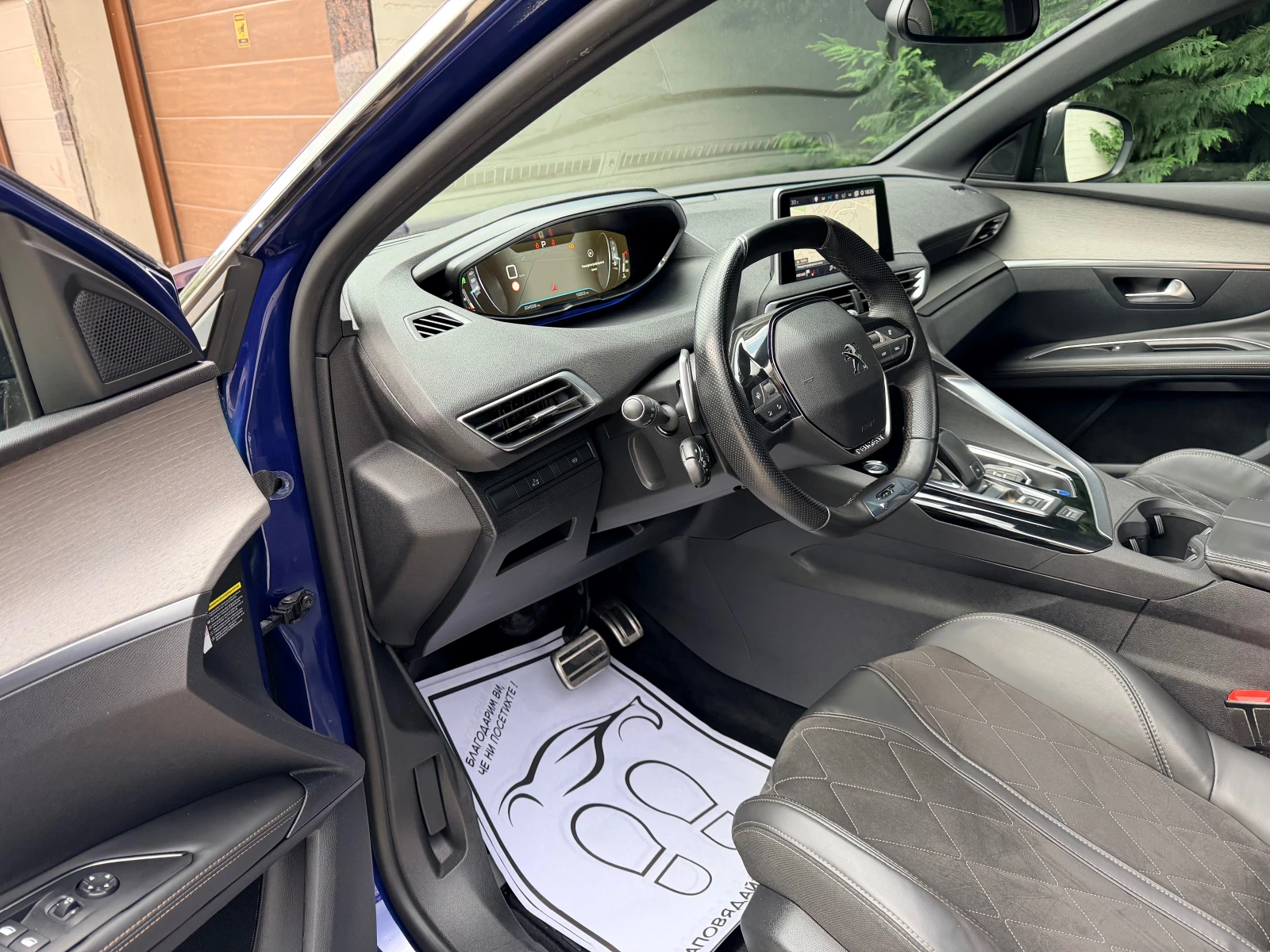 Peugeot 3008 2.0HDI GT-LINE PANORAMA DISTRONIK KAMERA KEYLESS, снимка 8 - Автомобили и джипове - 54742891