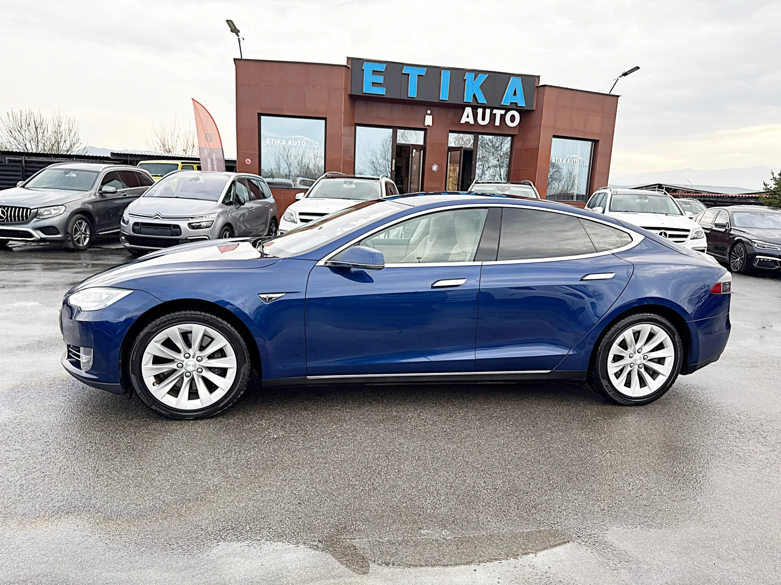 Tesla Model S S85-DISTRONIK-LED-BIXENON-NAVI-БЕЗПЛАТНО ЗАРЕЖДАНЕ, снимка 5 - Автомобили и джипове - 55170238