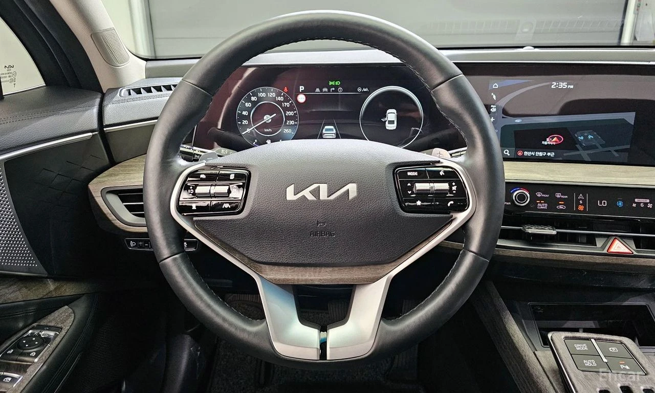 Kia K8 3.5* LPG* ПОДГРЕВ* ОБДУХВАНЕ* 360КАМЕРА* КЕЙЛЕС* , снимка 9 - Автомобили и джипове - 55351683