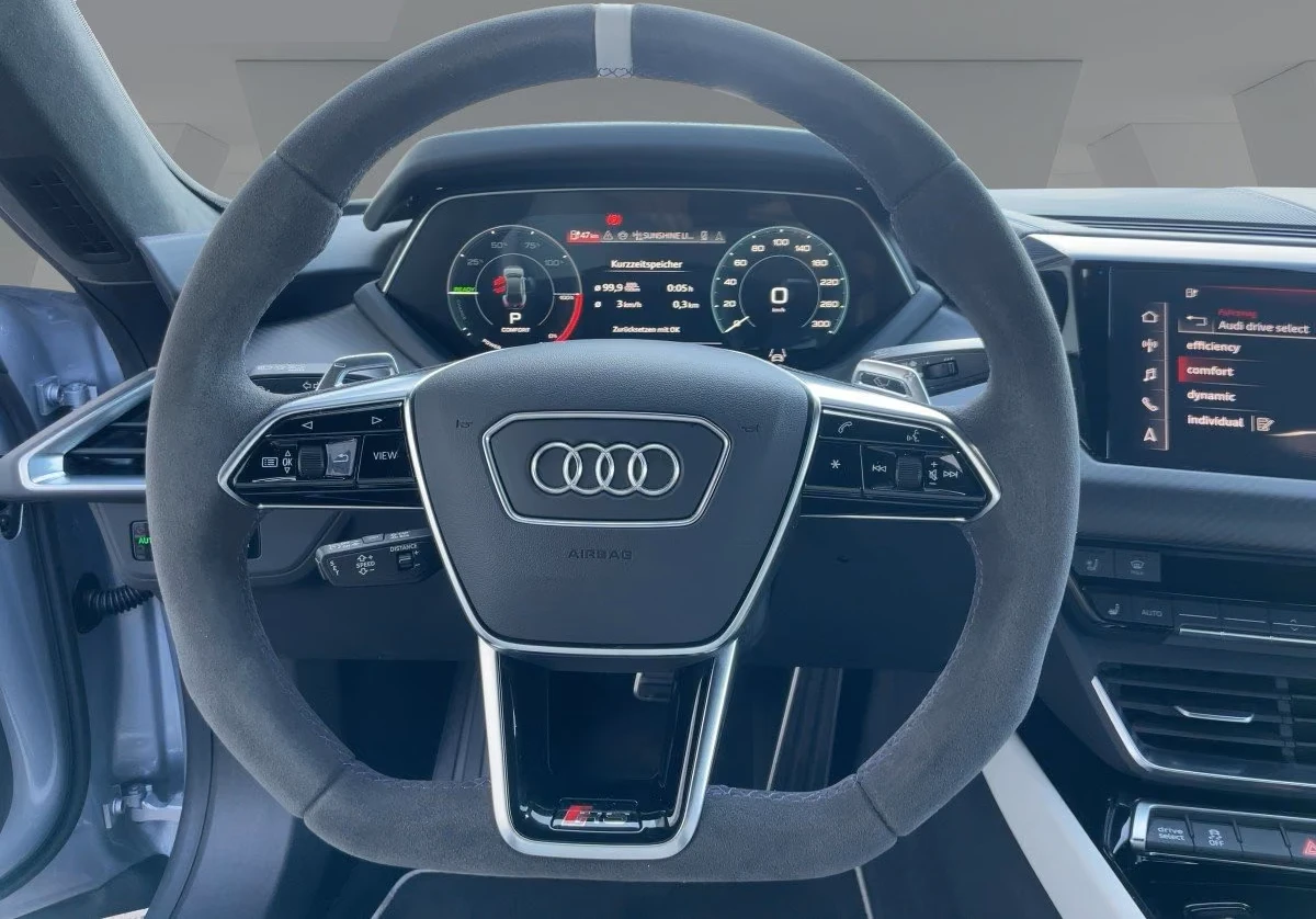 Audi E-Tron GT RS* EDITION* 1/99* B&O* DISTR* 360CAM* MEMORY* , снимка 7 - Автомобили и джипове - 55841109