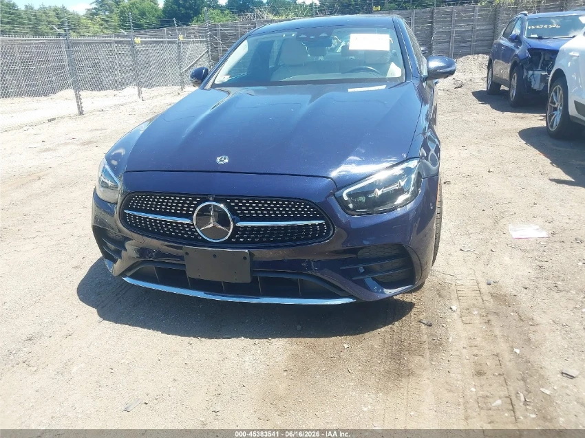 Mercedes-Benz E 350 4MATIC - AMG PKG - BURMESTER - ПОДГРЕВИ - ПАНОРАМА, снимка 2 - Автомобили и джипове - 55929159