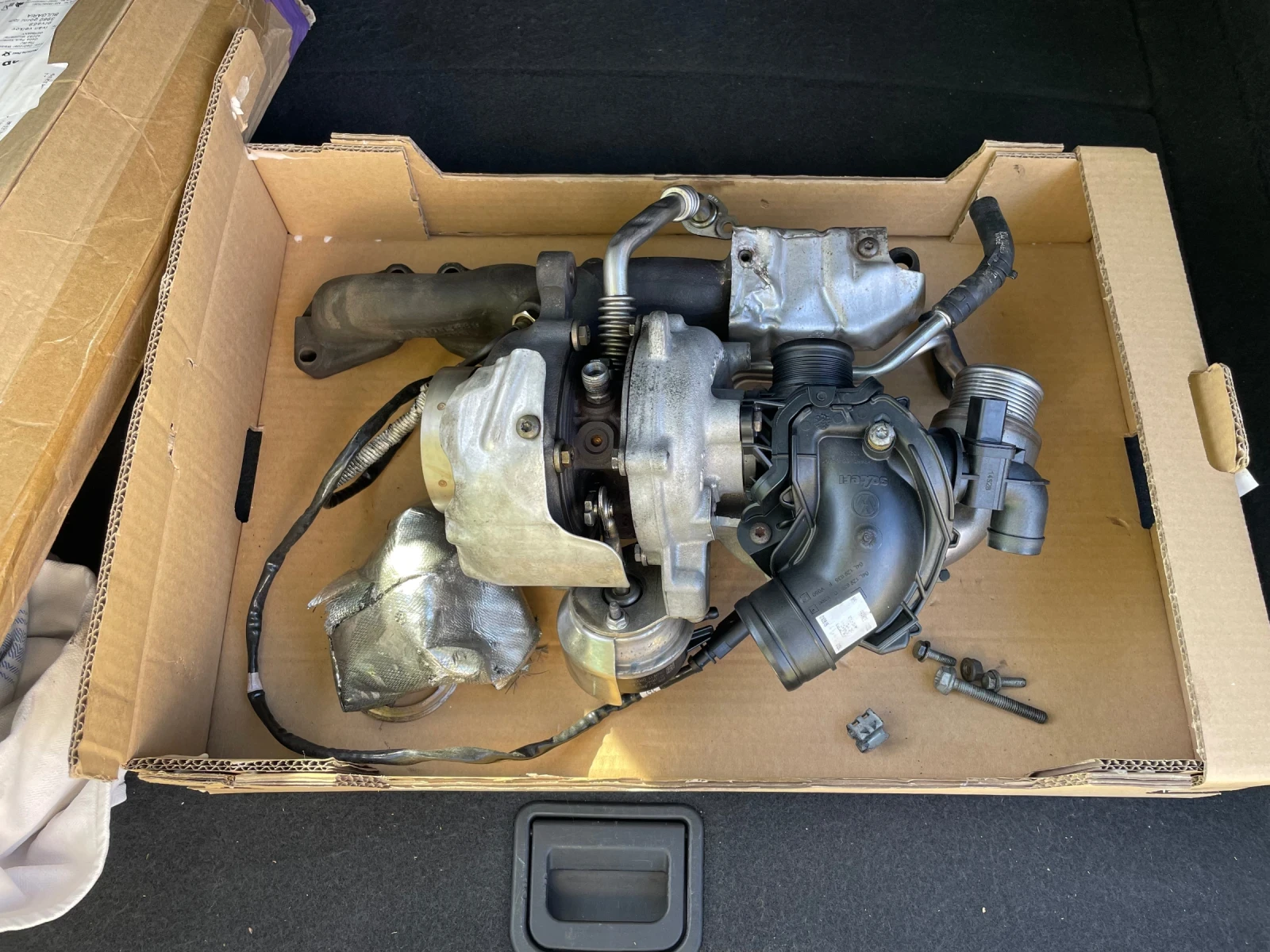 Audi A4 B 8, S line, Quattro , снимка 16 - Автомобили и джипове - 56594626