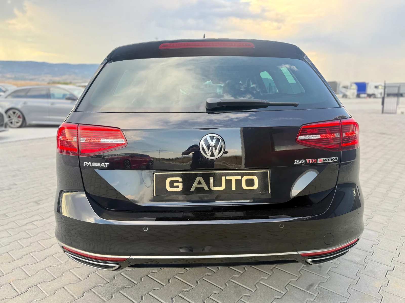 VW Passat 2.0TDI 240 ks 4 motion Собствен лизинг !!!, снимка 6 - Автомобили и джипове - 56066905