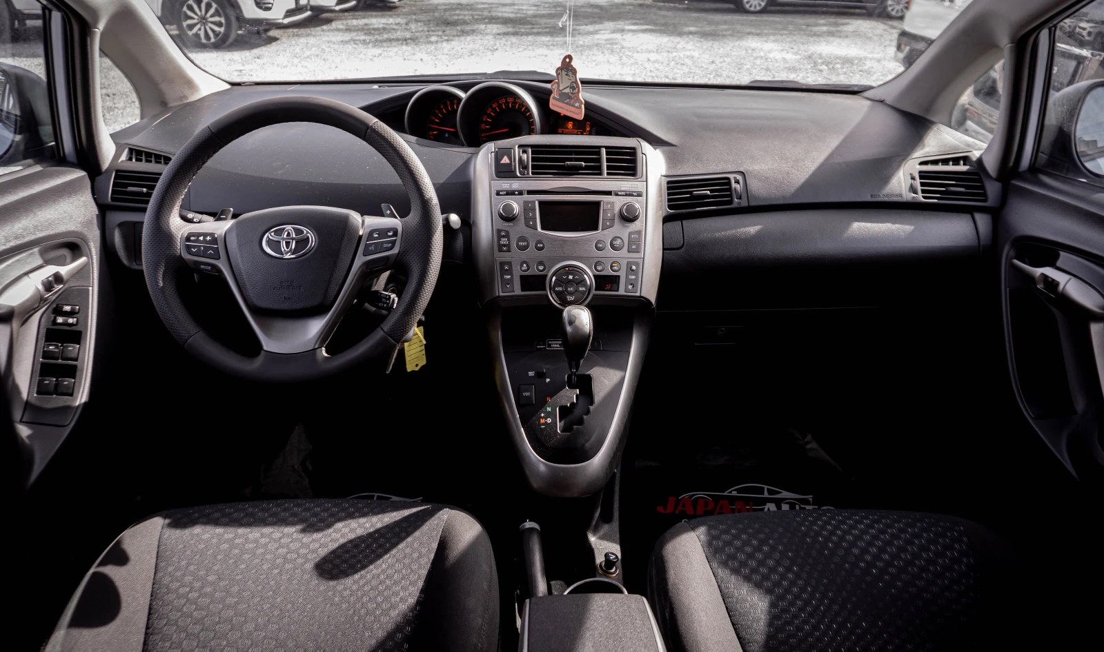 Toyota Verso 1.8 ������! ���! � ��������  | Mobile.bg � ����������� 8