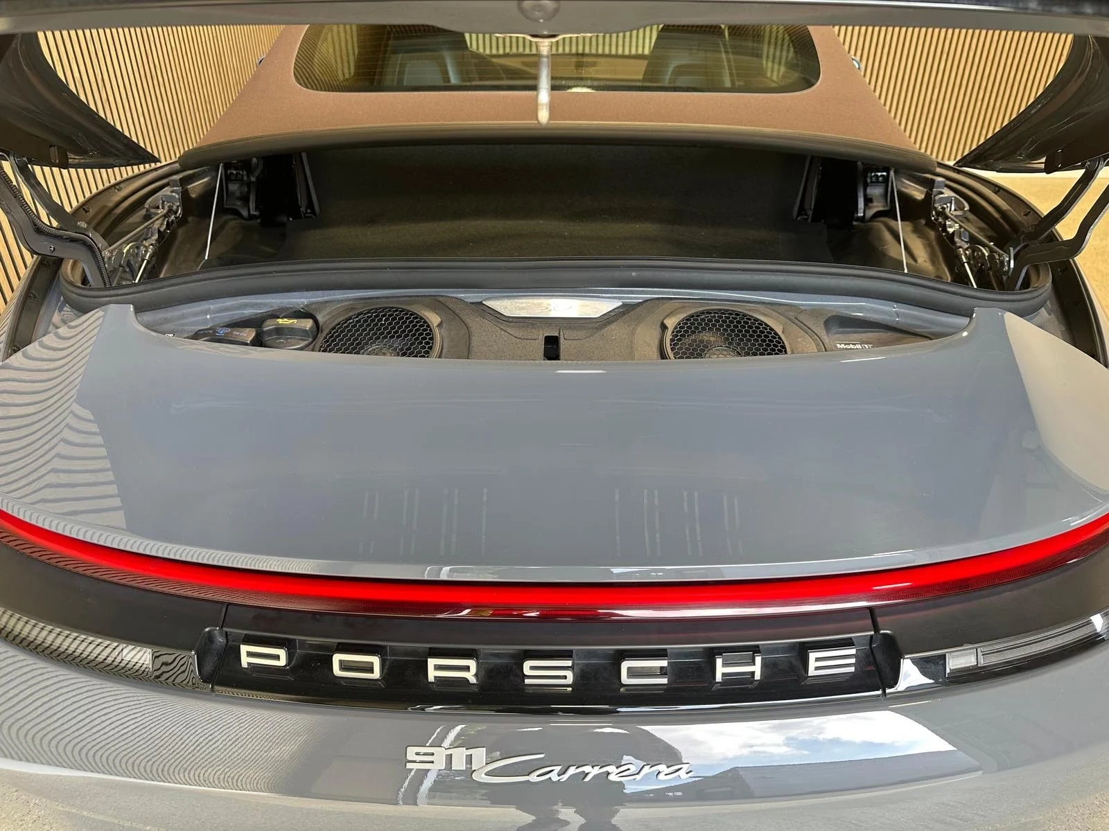 Porsche 911 992.2 Cabriolet, снимка 16 - Автомобили и джипове - 56544410
