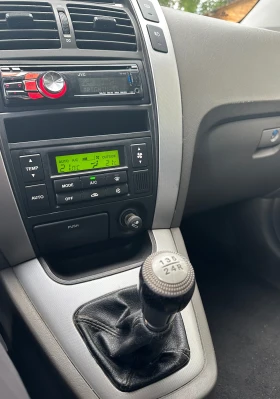 Обява за продажба на Hyundai Tucson 2.0 150кс 4x4 ~8 500 лв. - изображение 11