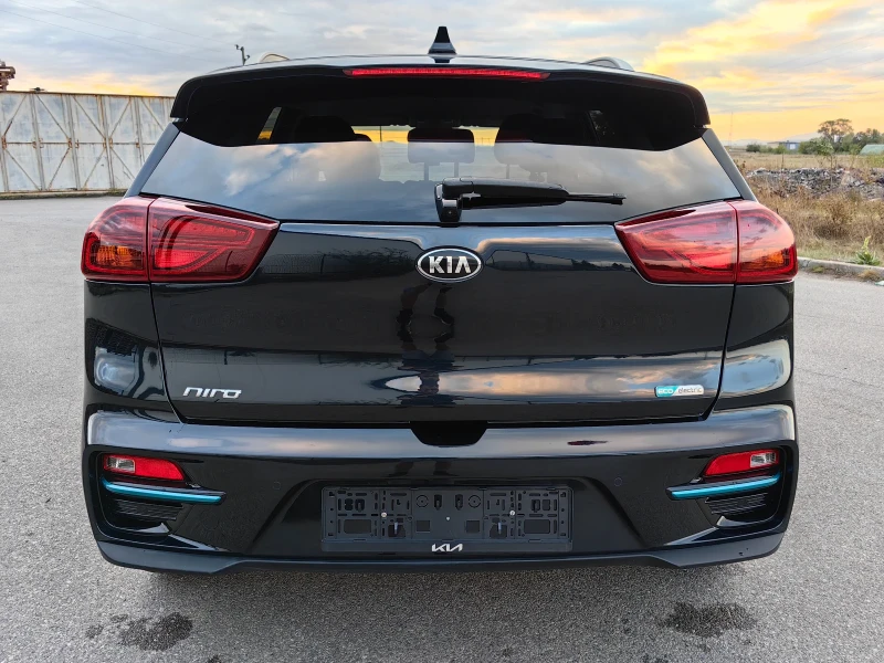 Kia Niro 67kw* 204k.c.* TOP* , снимка 4 - Автомобили и джипове - 47395026