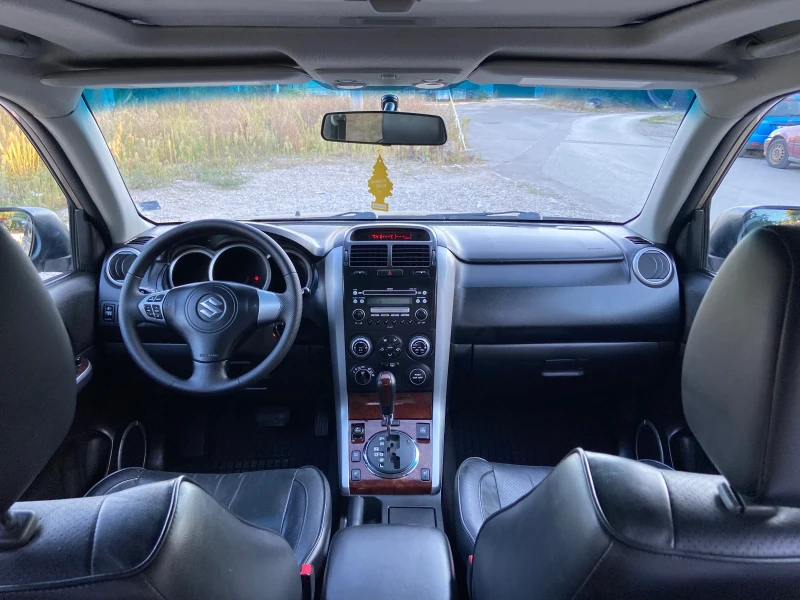 Suzuki Grand vitara 2.0i Бензин / Автоматик, снимка 14 - Автомобили и джипове - 51813434