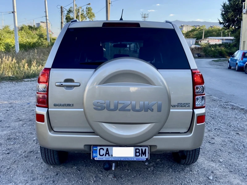 Suzuki Grand vitara 2.0i Бензин / Автоматик, снимка 6 - Автомобили и джипове - 51813434