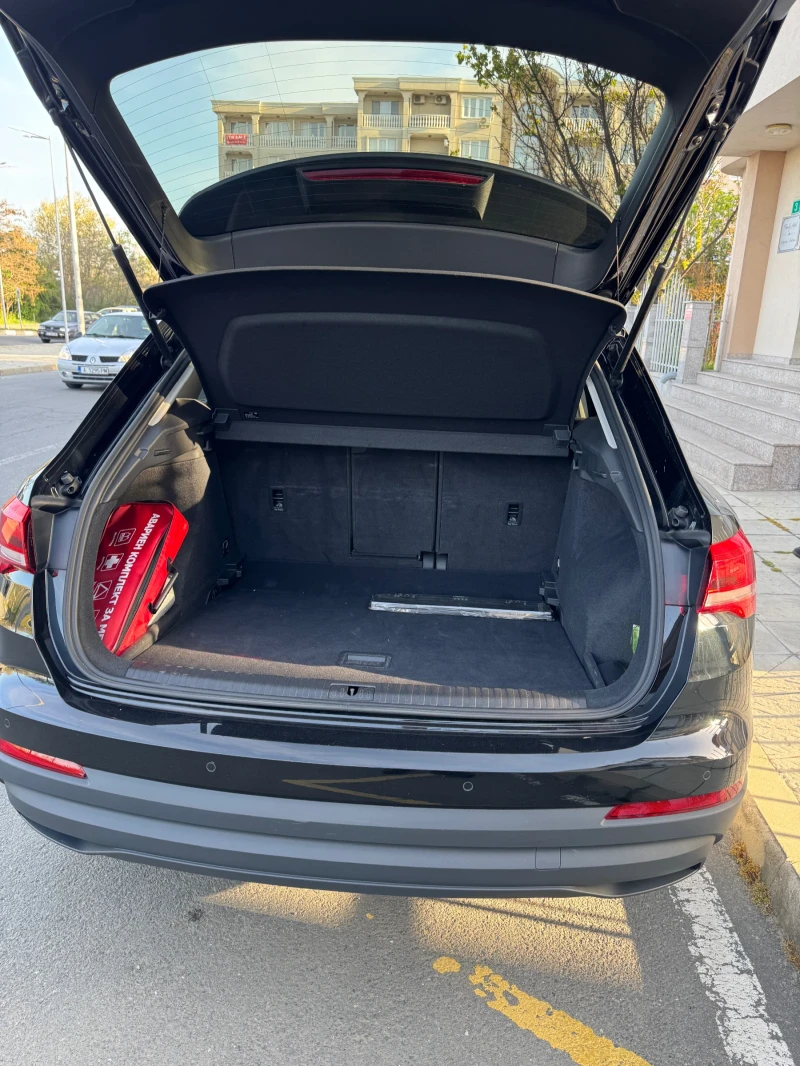 Audi Q3, снимка 10 - Автомобили и джипове - 52711373