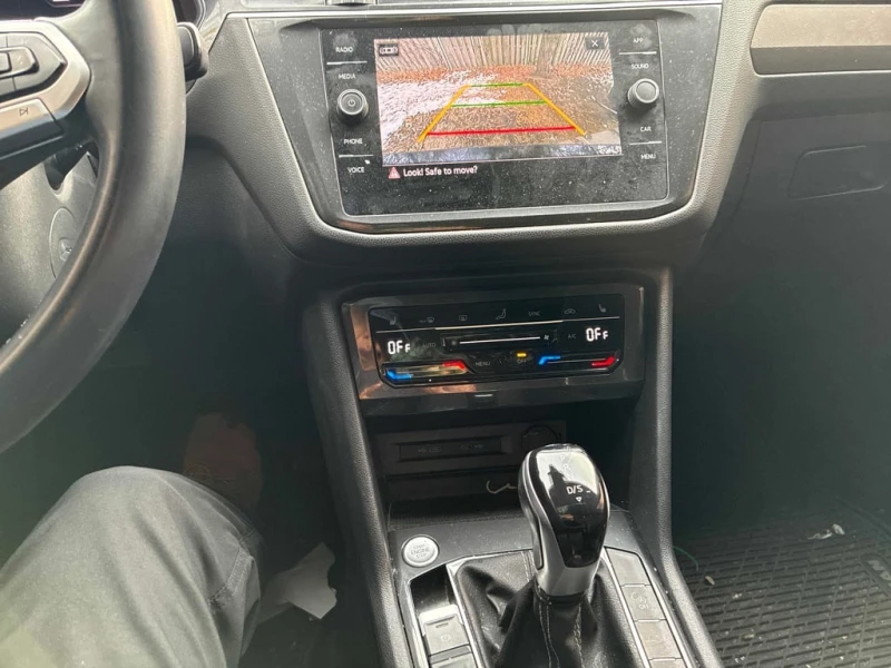 VW Tiguan * Comfortline * CARFAX * БЕЗ ПЪРВОНАЧАЛНА ВНОСКА, снимка 9 - Автомобили и джипове - 53206874