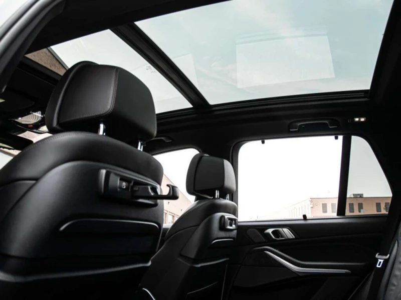 BMW X5 xDrive40i Mpack | HUD| AIR SUS| LASER| CARFAX, снимка 11 - Автомобили и джипове - 53354639