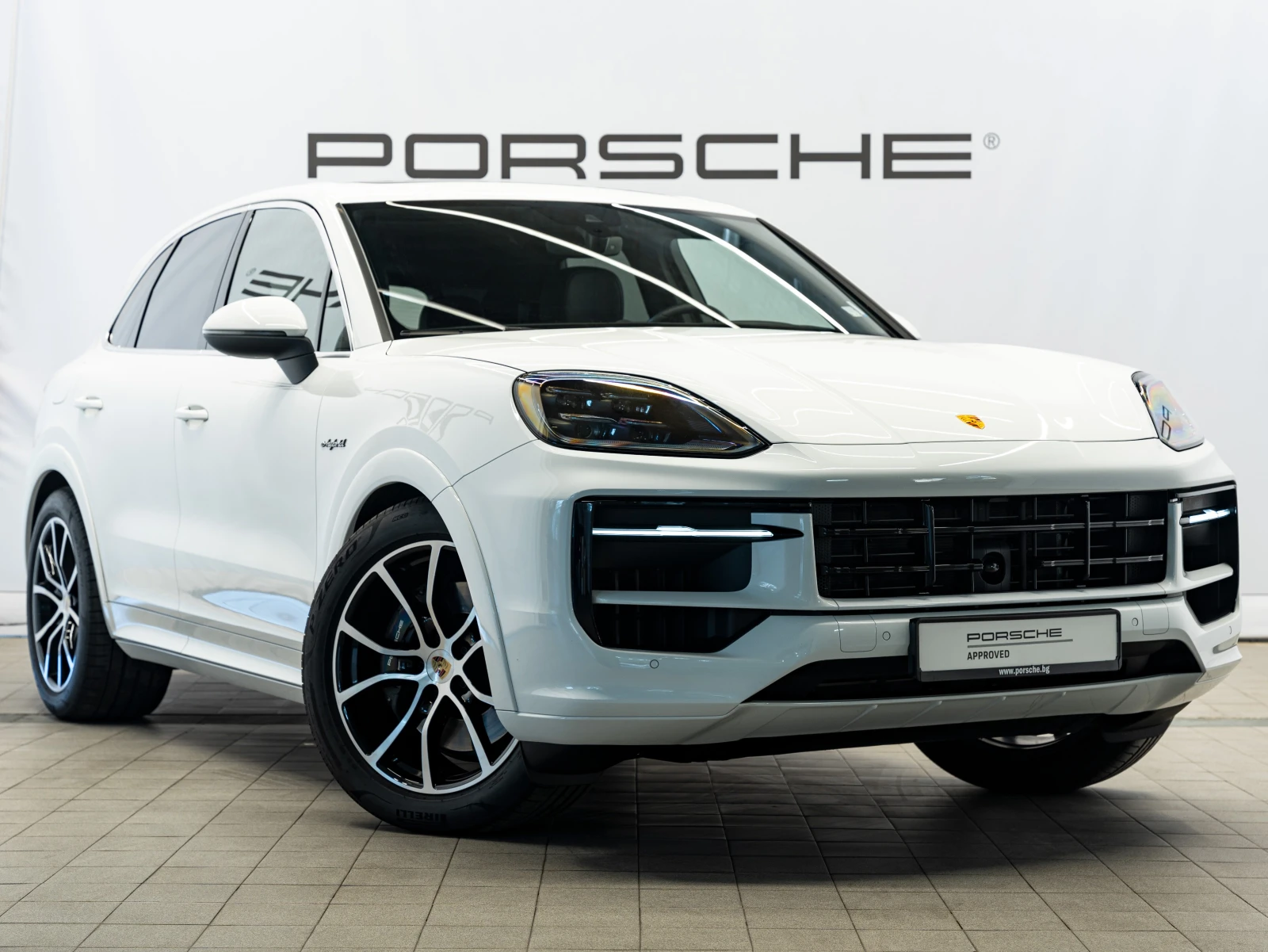 Porsche Cayenne Plug-in Hybrid  - изображение 6