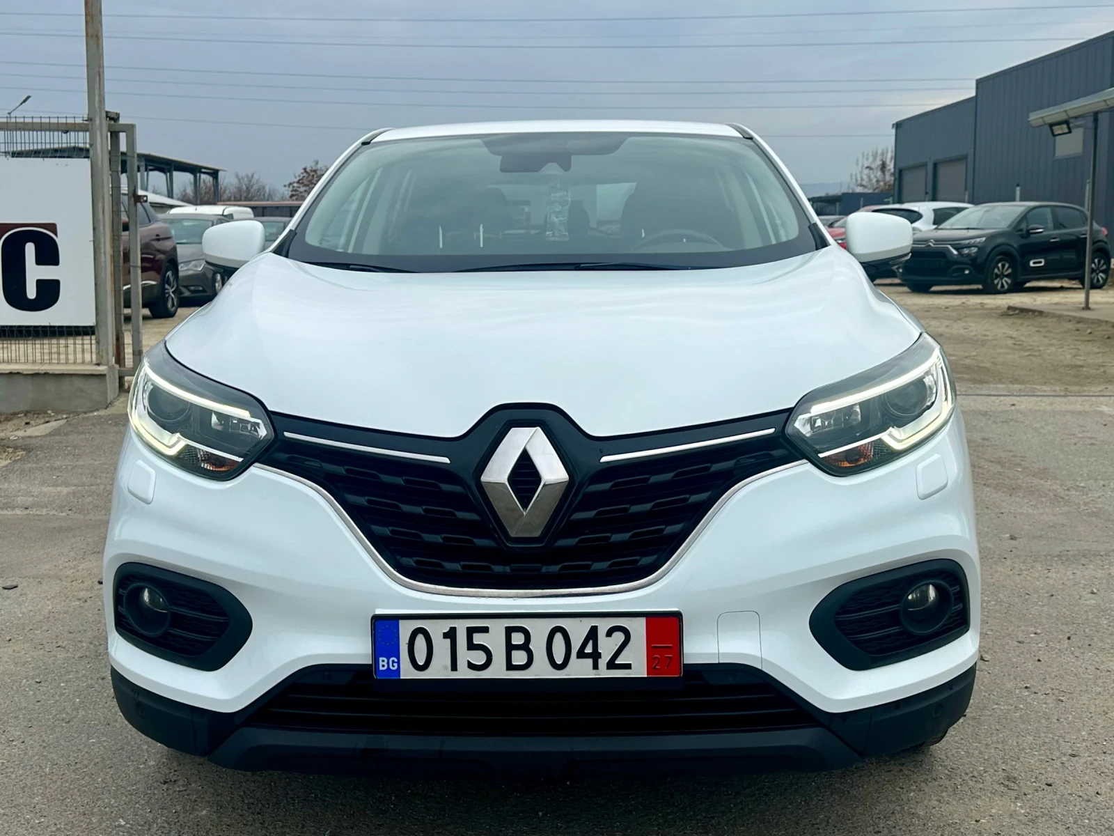 Renault Kadjar 1.5DCI AUTOMATIC - изображение 2