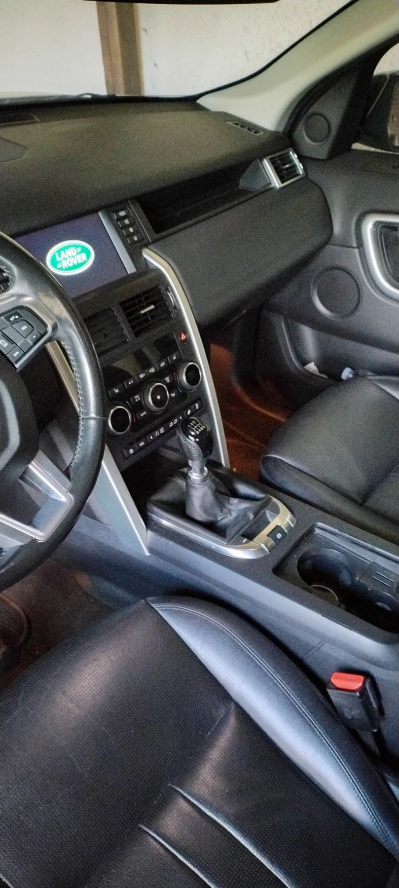 Land Rover Discovery Sport Безупречно състояние - изображение 8