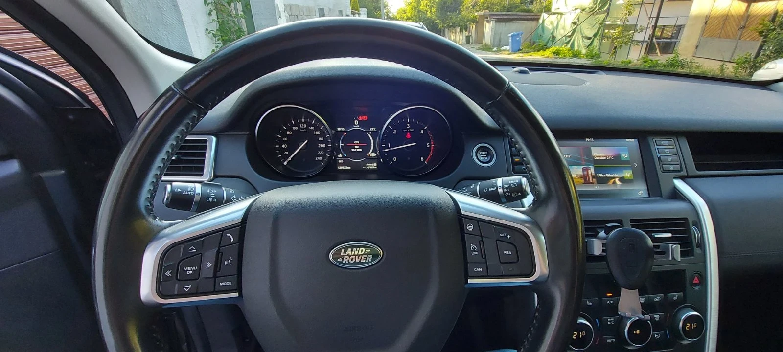 Land Rover Discovery Sport Безупречно състояние - изображение 5