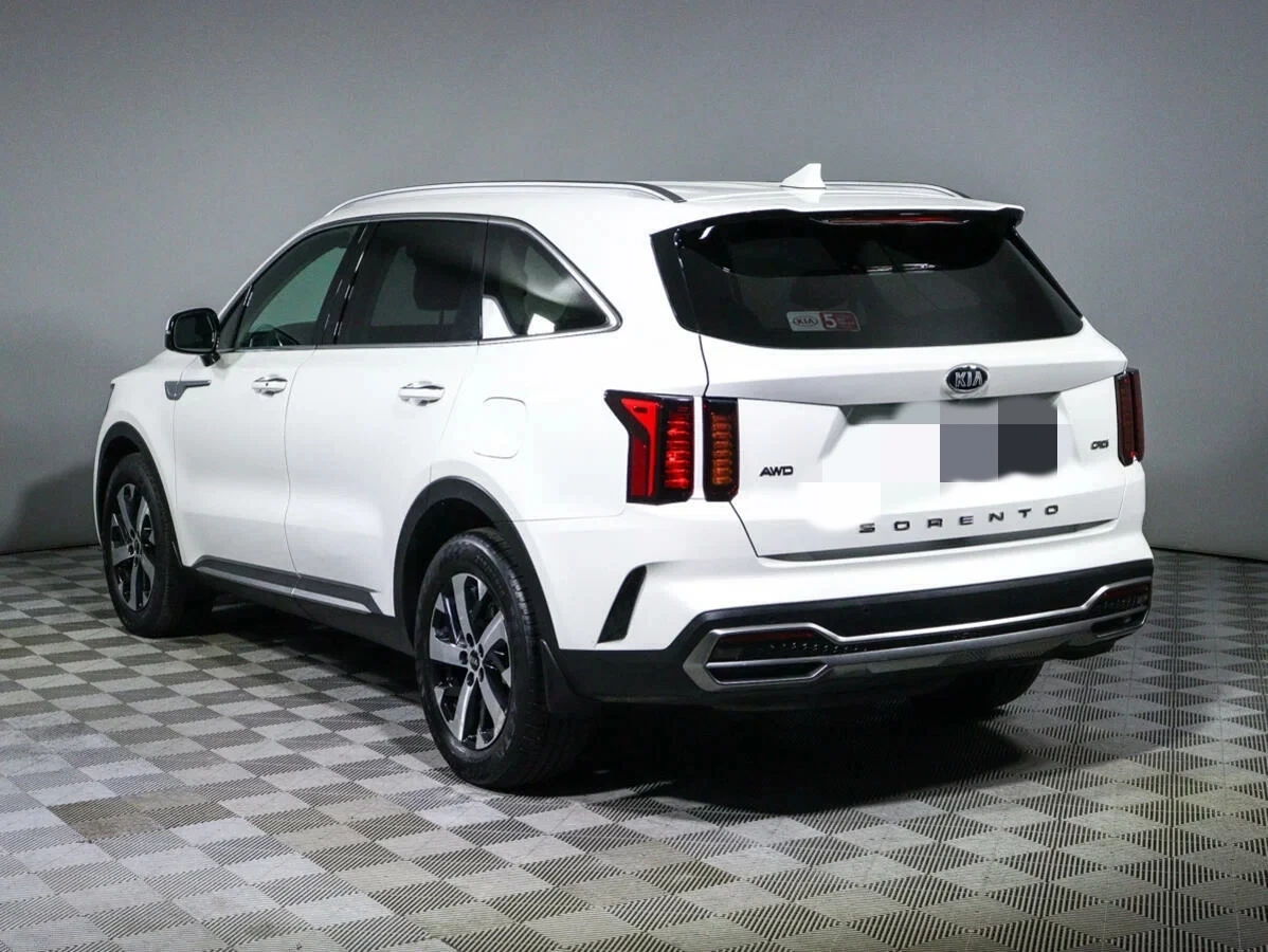 Kia Sorento 2.2 CRDI Лизинг - изображение 2