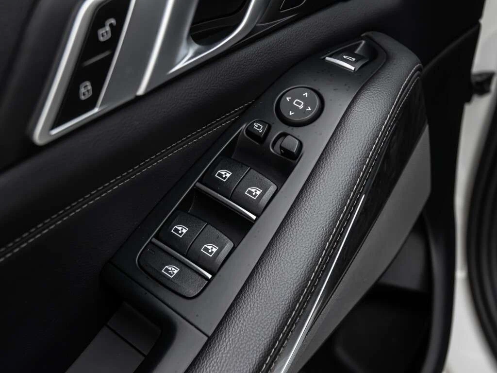 BMW X5 xDrive40i Mpack | HUD| AIR SUS| LASER| CARFAX | Mobile.bg � ����������� 12