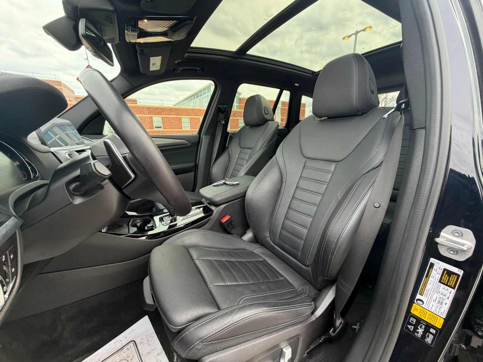 BMW X3 xDrive30i АВТО КРЕДИТ, снимка 11 - Автомобили и джипове - 53958127