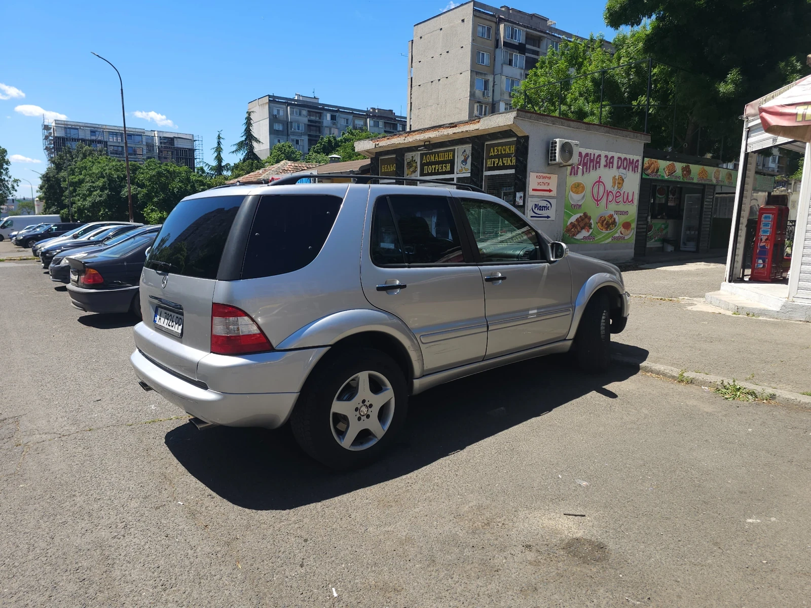 Mercedes-Benz ML 55 AMG, снимка 3 - Автомобили и джипове - 54800572