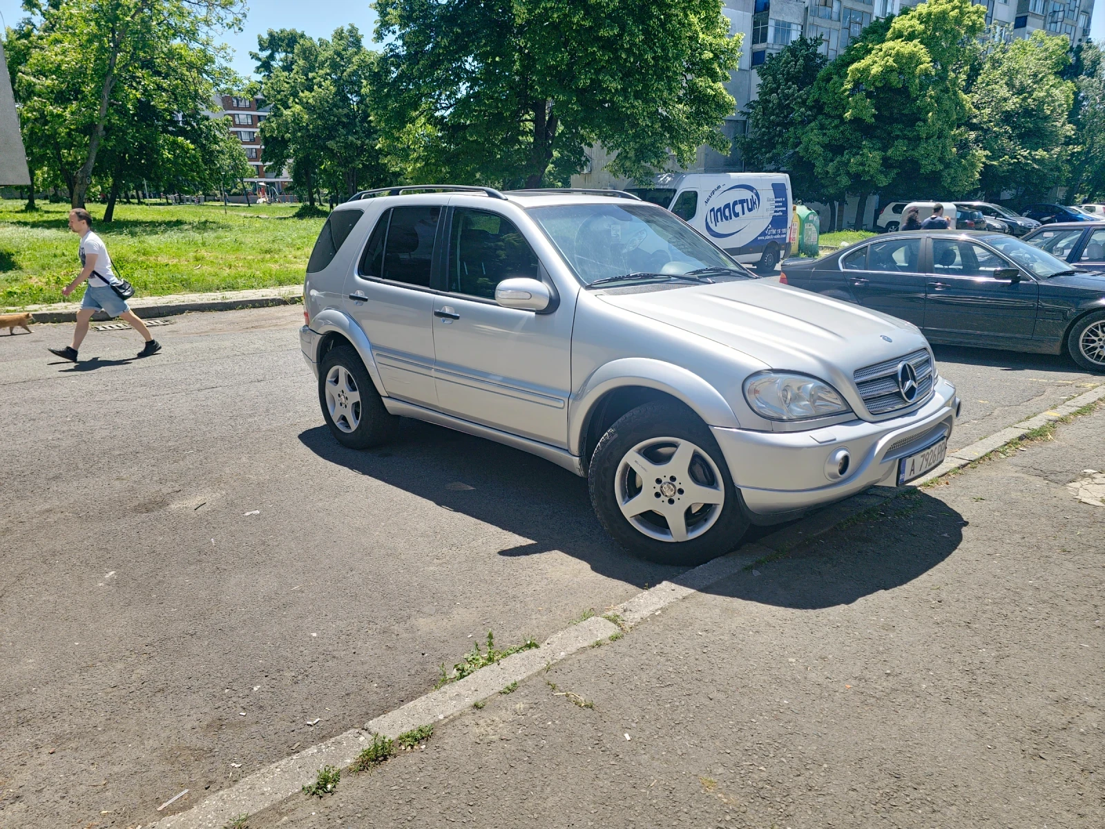 Mercedes-Benz ML 55 AMG, снимка 7 - Автомобили и джипове - 54800572