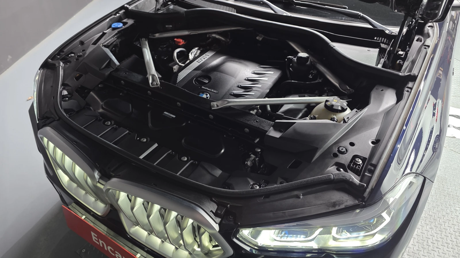 BMW X6 X6 xDrive30d M Sports, снимка 6 - Автомобили и джипове - 55596149