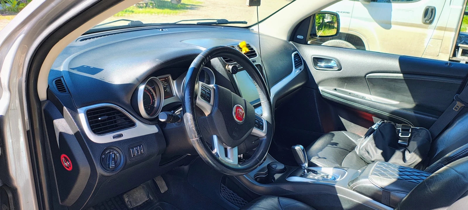 Fiat Freemont AWD 2015 г. Автоматик, снимка 9 - Автомобили и джипове - 55612687