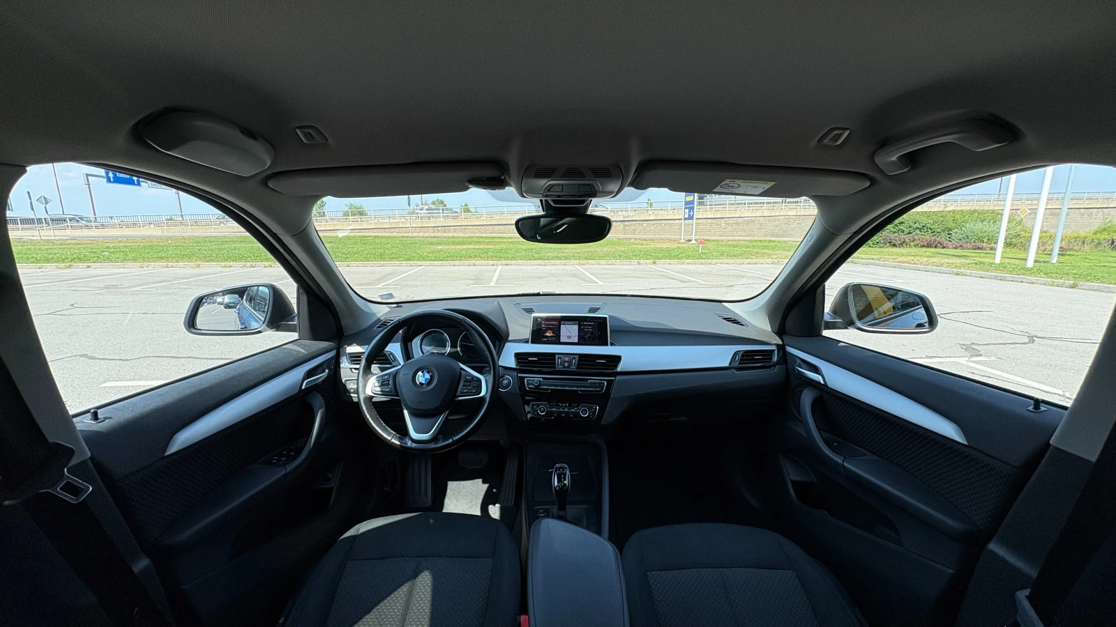 BMW X1 2.0i xDrive ПЪРВИ СОБСТВЕНИК, снимка 6 - Автомобили и джипове - 55843914