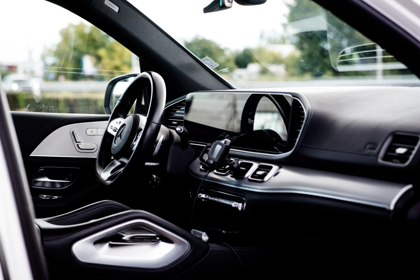 Mercedes-Benz GLE 350 AMG PACK , BURMESTER , снимка 13 - Автомобили и джипове - 56270674