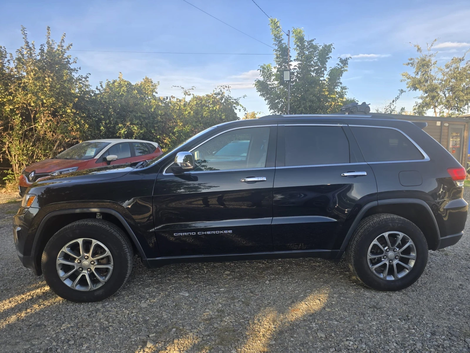 Jeep Grand cherokee 3.6 LIMITED, снимка 4 - Автомобили и джипове - 56414816