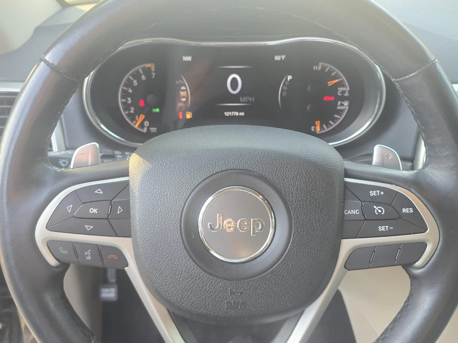 Jeep Grand cherokee 3.6 LIMITED, снимка 8 - Автомобили и джипове - 56414816