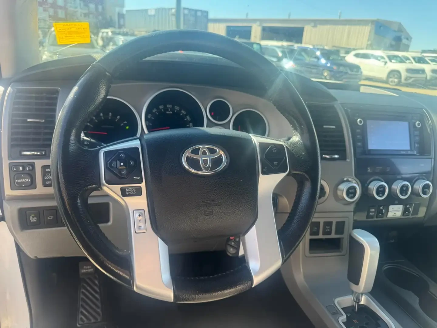 Toyota Sequoia 5.7* V8* LIMITED* �������* ������* JBL*  | Mobile.bg � ����������� 8