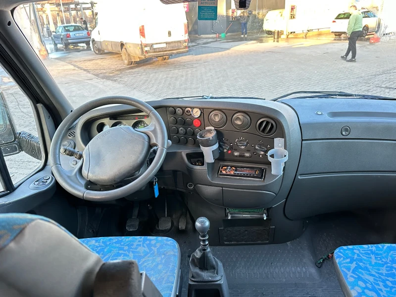 Iveco 35c13 5+ 1 ТОП B Категория, снимка 10 - Бусове и автобуси - 48870795