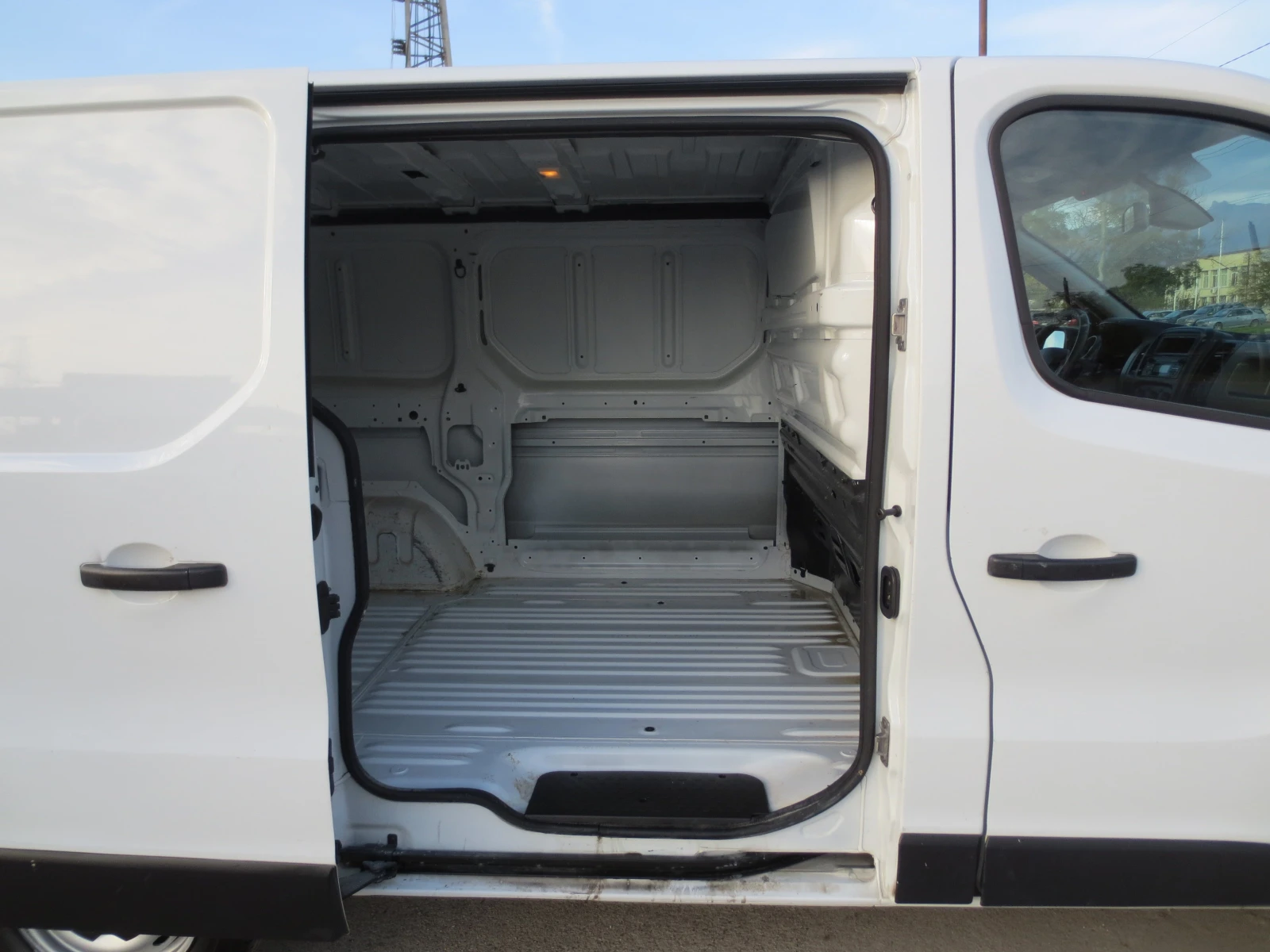 Renault Trafic 1.6 DCI | Mobile.bg   14