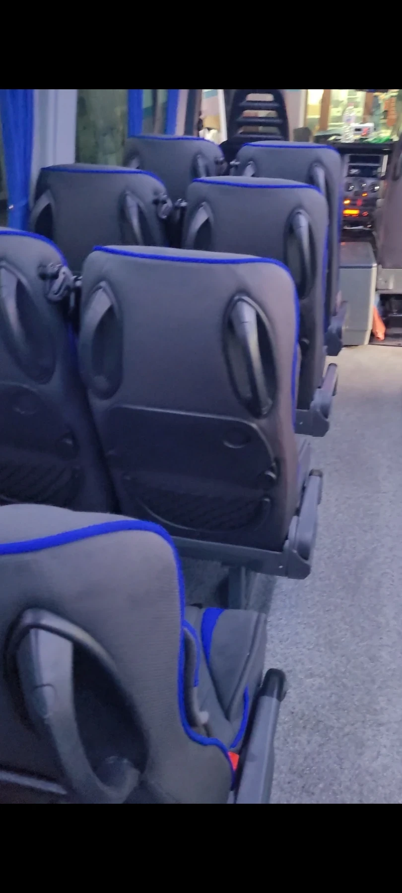 Iveco Daily, снимка 12 - Бусове и автобуси - 54441079