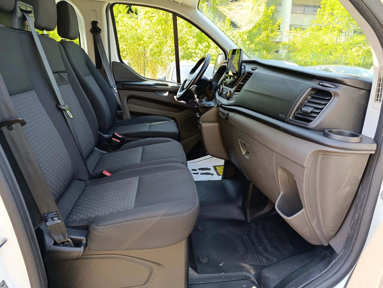 Ford Transit Custom 2.0 ТDCI 8+ 1 Закупен от БГ, снимка 13 - Бусове и автобуси - 55929295