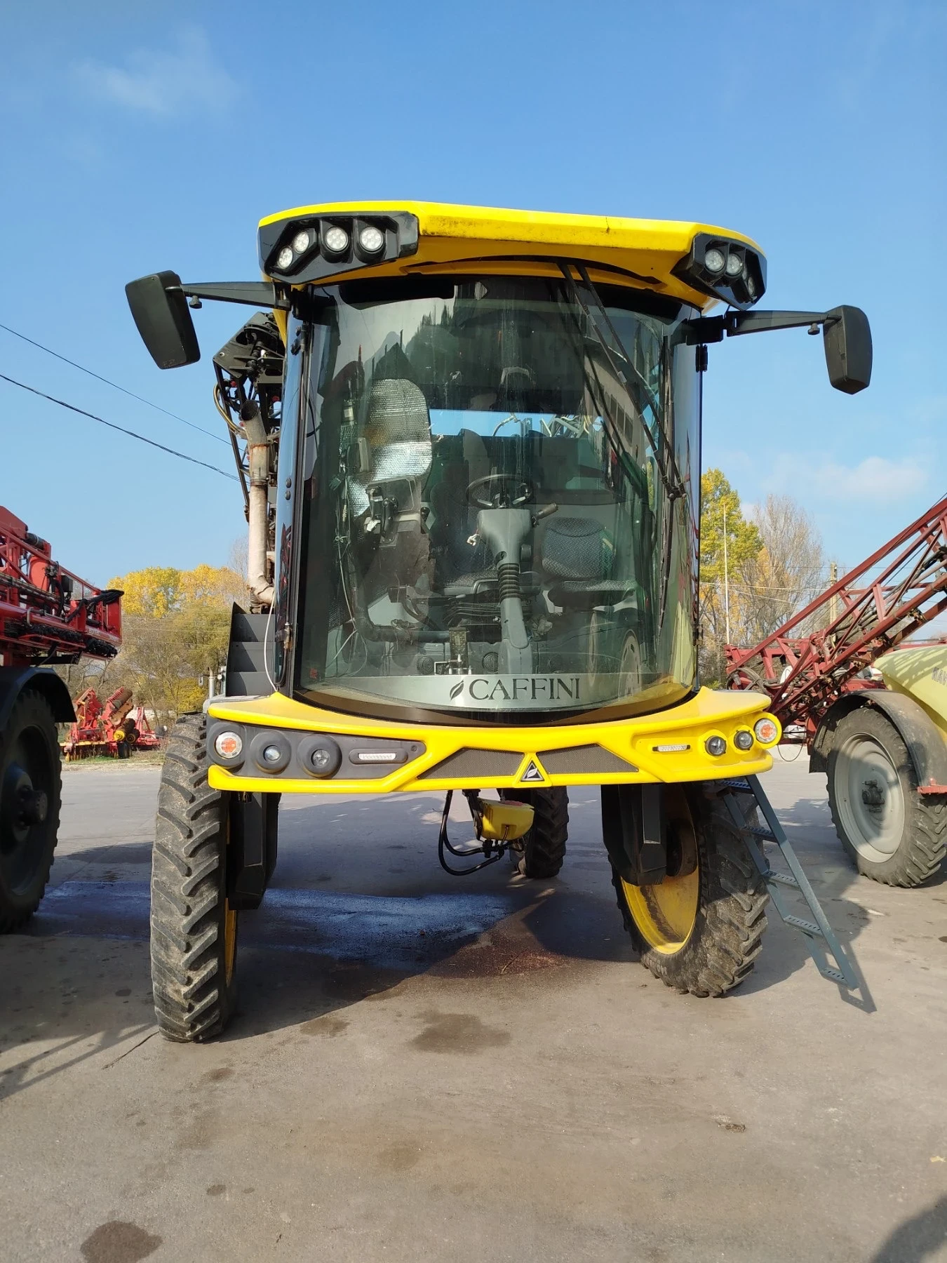 Самоходна пръскачка Caffini Striker | Mobile.bg — изображение 1