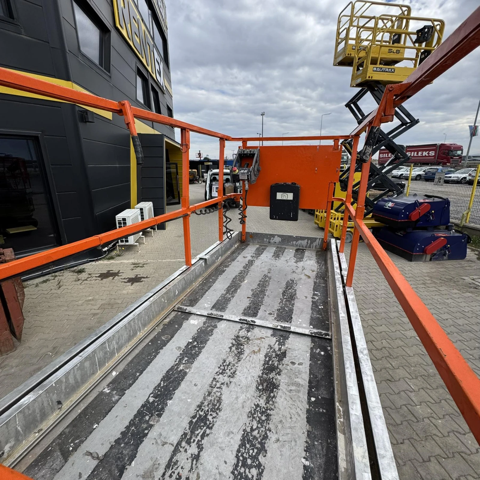 ��������� JLG 3246ES 12� / 450 ��. | Mobile.bg � ����������� 15