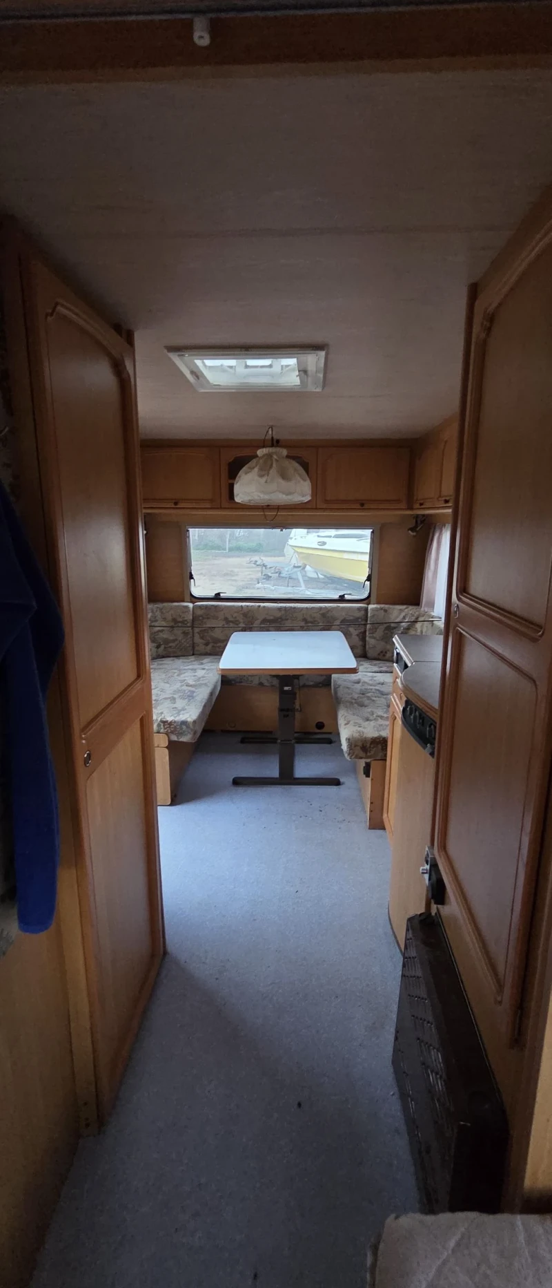 Каравана Dethleffs, снимка 7 - Каравани и кемпери - 52805949