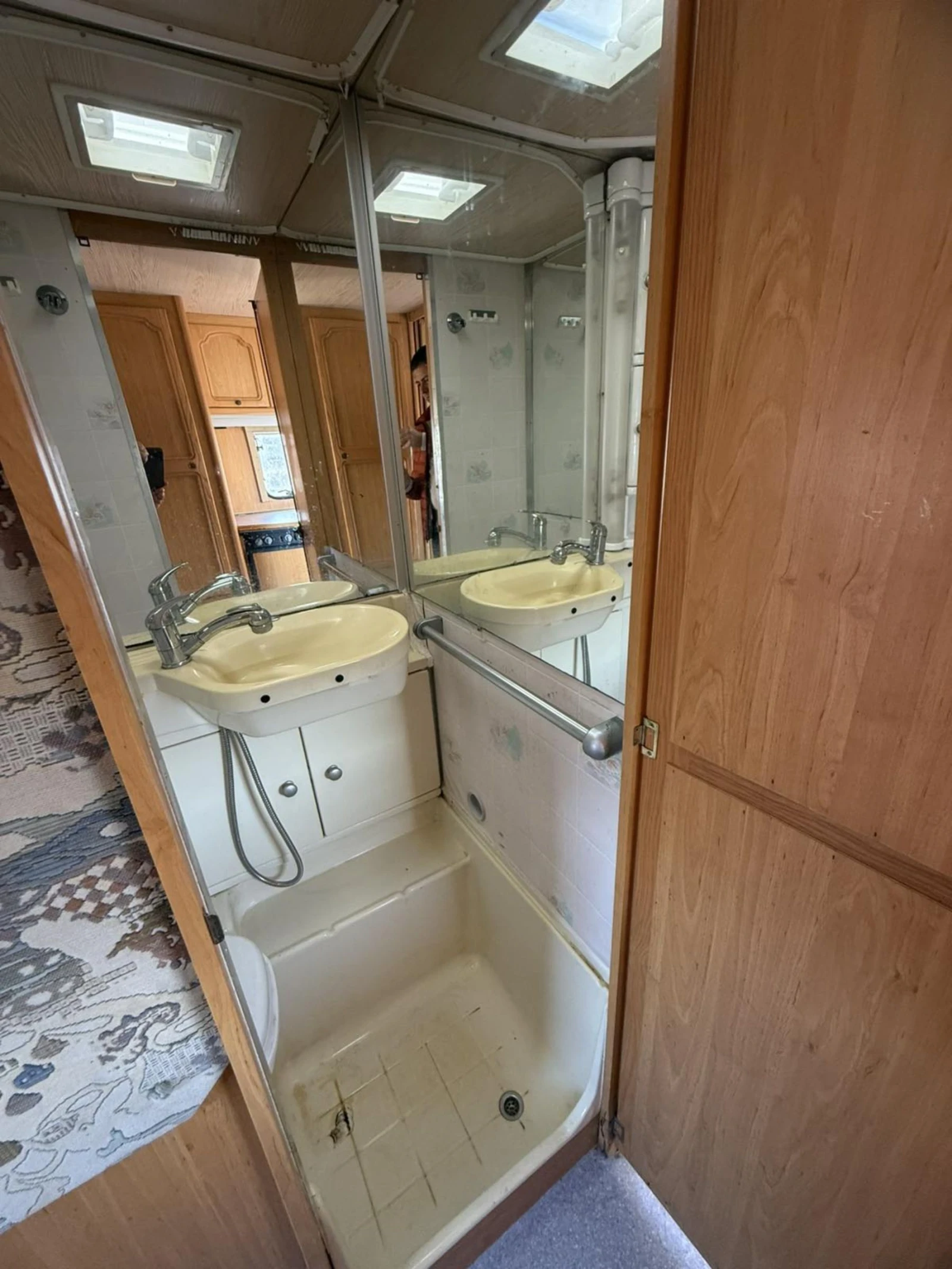 �������� Dethleffs | Mobile.bg � ����������� 13