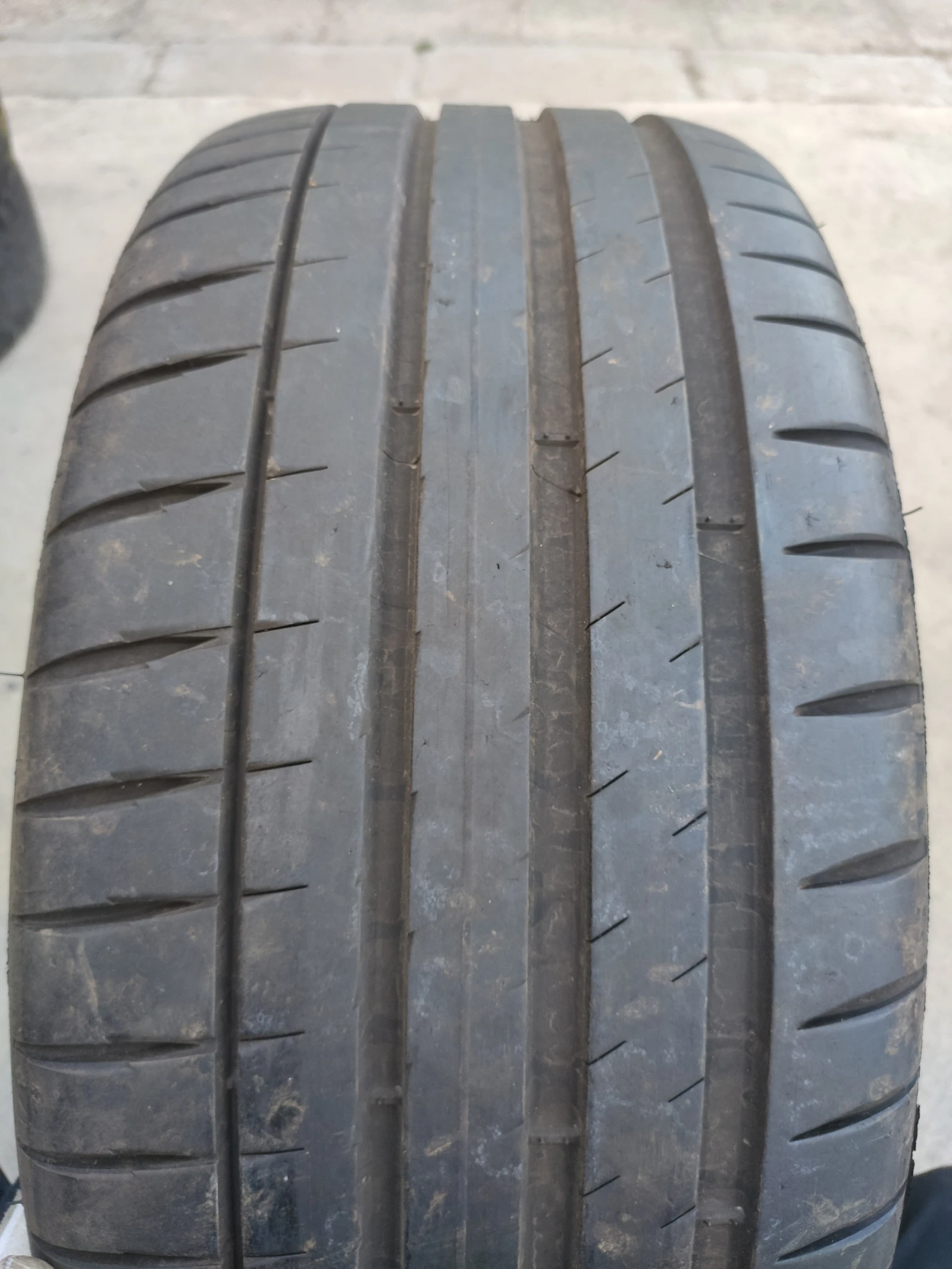  235/40R19 | Mobile.bg   1